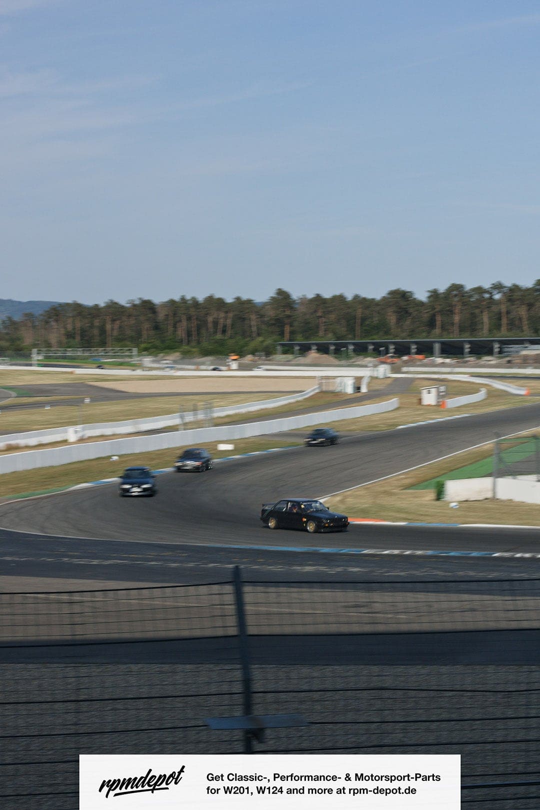 Rückblick: DTM Revival Hockenheim 2023 38 BMW E30 Tracktool Kaefig DTM Revival Hockenheim 2023 rpmdepot Mercedes W201 190 W124 Teile